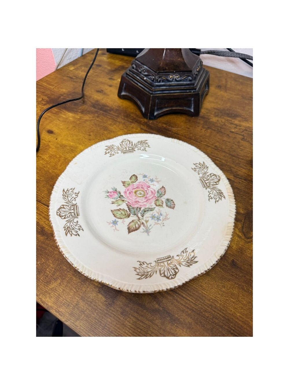 Queen Esther trademark warranted 22 karat gold design plate, gold, pink rose